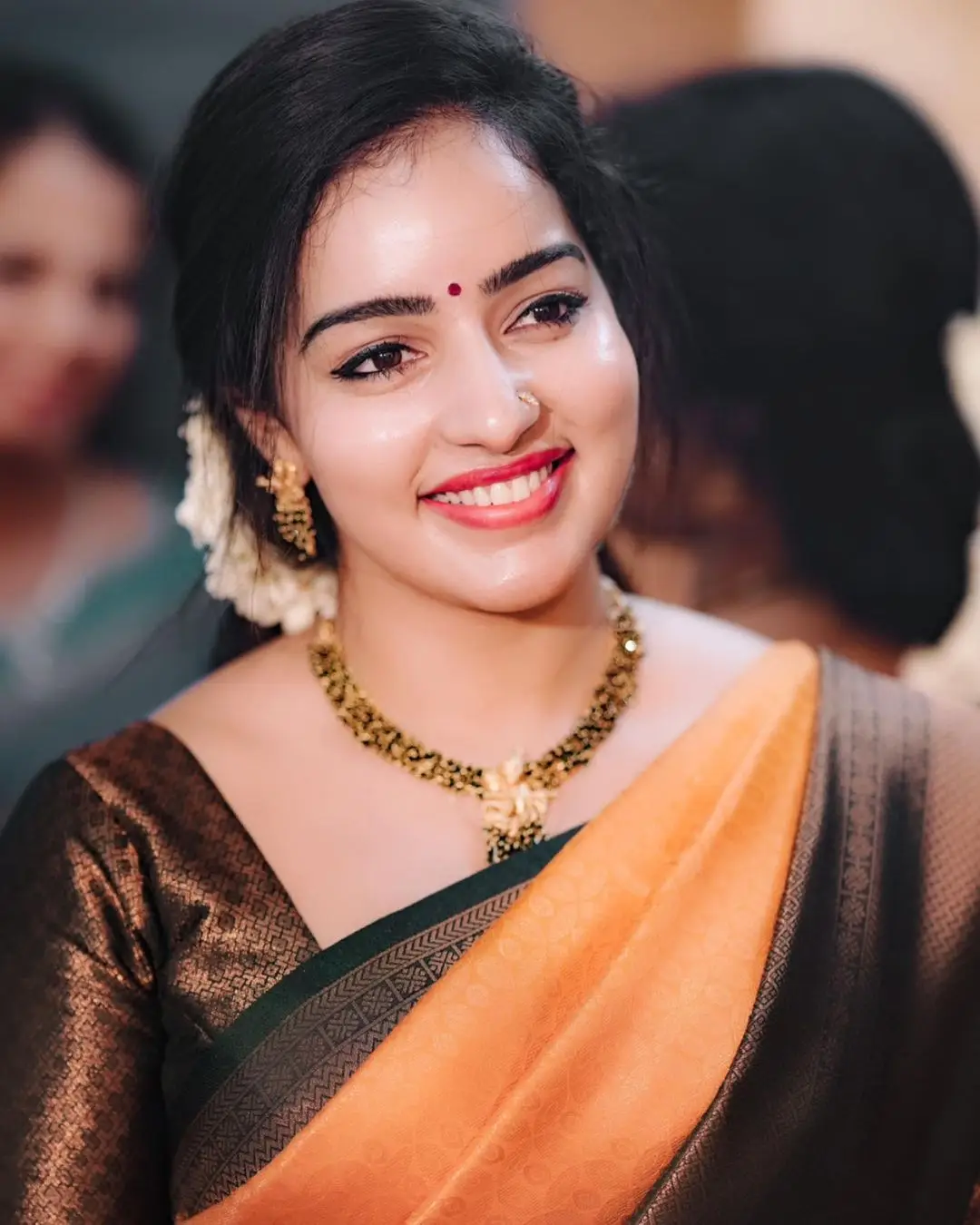 Malavika Menon In South Indian Traditional Yellow Saree Green Blouse